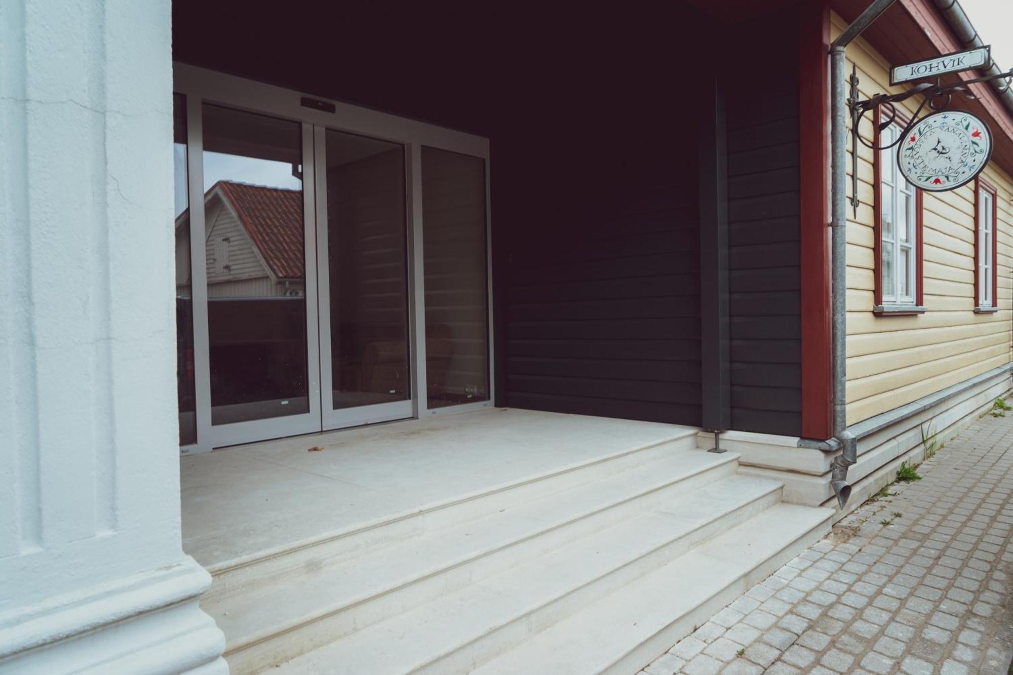 Vanalinna Boutique Hotel Kuressaare Exterior foto